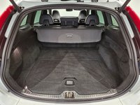 USED 2014 64 VOLVO XC60 2.0 D4 (181 PS) R-DESIGN LUX NAV GEARTRONIC ( EURO 6 ) S/S 5DR + PAN ROOF + HARMAN KARDON + E/M/HEATED LEATHERS + FAMILY PACK + ADAPTIVE CRUISE + DRIVER ALERT + PADDLESHIFT + HEATED S/WHEEL + XENONS / L.E.D.S + F/R PARK + BLIS + M/MEDIA + BTOOTH + PRIVACY + 20S + E/BOOT PANROOF+XENON+PARK+LEATHER+NAV+HARMAN KARDON+CRUISE