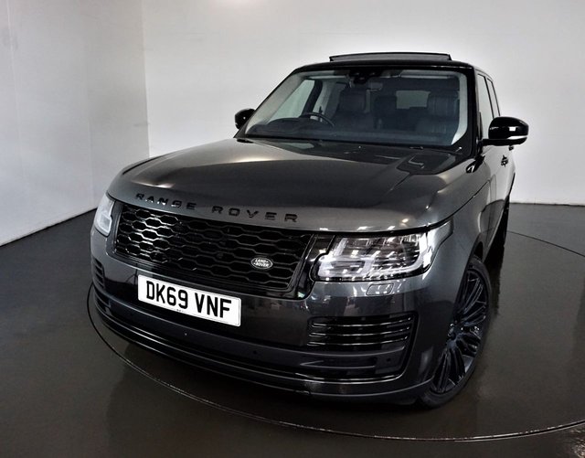 2019 69 Land Rover Range Rover 4.4 SDV8 AUTOBIOGRAPHY 5d AUTO 340 BHP-1 PRIVATE OWNER FROM NEW-5 LAND ROVER SERVICES-CARPATHIAN GREY METALLIC WITH HEATED AND COOLED SEATS-MASSAGE SEATS-EBONY LEATHER-SOFT CLOSE DOORS-HEAD UP DISPLAY-MERIDIAN SOUND SYSTEM-SLIDE AND TILT GLASS PANORAMIC ROOF-22