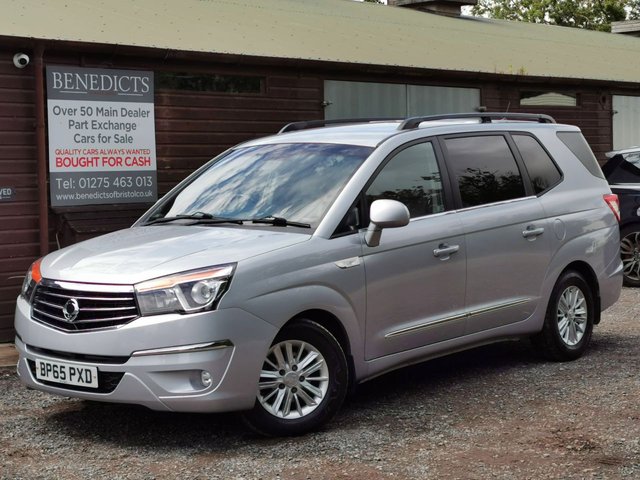 2016 65 Ssangyong Rodius Turismo 2.2 EX 5d 176 BHP