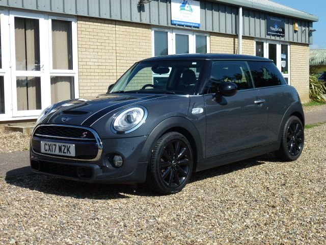 2017 17 MINI Hatch Cooper 2.0 COOPER S 3d 189 BHP