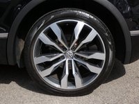 USED 2020 20 VOLKSWAGEN TIGUAN 1.5 TSI EVO R-LINE TECH DSG 5d 150 S/S 2WD FULL SERVICE HISTORY, 1 OWNER FROM NEW, ELECTRIC TAILGATE, PANORAMIC SUNROOF, VIRTUAL COCKPIT (DIGITAL DASH), SAT NAV, APP CONNECT FOR APPLE CAR PLAY / ANDROID AUTO / MIRROR LINK, HEATED FRONT SEATS, AREA VIEW CAMERA, PARK ASSIST WITH AUTOMATIC STEERING, KEYLESS ENTRY & START, DSG AUTOMATIC, 4X4, ADAPTIVE CRUISE CONTROL, FRONT ASSIST, LANE ASSIST ADAPTIVE LANE GUIDANCE, DYNAMIC ROAD SIGN DISPLAY, DAB RADIO, BLUETOOTH, FRONT & REAR PARKING SENSORS, ELECTRIC FOLDING HEATED MIRRORS