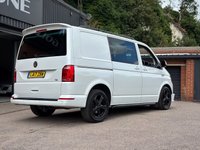 USED 2017 17 VOLKSWAGEN TRANSPORTER 2.0L T32 TDI KOMBI HIGHLINE BMT 0d 148 BHP BESPOKE