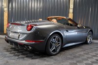 USED 2015 65 FERRARI CALIFORNIA T 3.9 DD 2d 560 BHP FULL FERRARI HIST, FULL PAINT PROTECTION FILM (PPF), OVER &pound;40K OF OPTIONAL EXTRAS. APPLE CARPLAY, DAYTONA SEATS, CARBON DRIVERS ZONE, CARBON STEERING WHEEL, REAR CAMERA