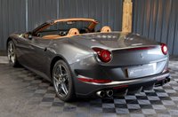 USED 2015 65 FERRARI CALIFORNIA T 3.9 DD 2d 560 BHP FULL FERRARI HIST, FULL PAINT PROTECTION FILM (PPF), OVER &pound;40K OF OPTIONAL EXTRAS. APPLE CARPLAY, DAYTONA SEATS, CARBON DRIVERS ZONE, CARBON STEERING WHEEL, REAR CAMERA
