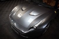 USED 2015 65 FERRARI CALIFORNIA T 3.9 DD 2d 560 BHP FULL FERRARI HIST, FULL PAINT PROTECTION FILM (PPF), OVER &pound;40K OF OPTIONAL EXTRAS. APPLE CARPLAY, DAYTONA SEATS, CARBON DRIVERS ZONE, CARBON STEERING WHEEL, REAR CAMERA