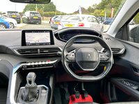 USED 2017 17 PEUGEOT 3008 1.6 BLUEHDI S/S ALLURE 5d 120 BHP 