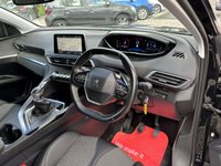 USED 2017 17 PEUGEOT 3008 1.6 BLUEHDI S/S ALLURE 5d 120 BHP 