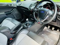 USED 2016 16 FORD FIESTA 1.6 ST-2 3d 180 BHP AIR CONDITIONING BLUETOOTH DAB RADIO HEATED FRONT SCREEN