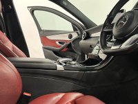 USED 2017 17 MERCEDES-BENZ C-CLASS 2.1 C 220 D AMG LINE 4d 170 BHP High Gloss Polar White, Cranberry red full leather interior,