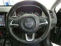 USED 2020 70 JEEP COMPASS 1.4 MULTIAIR II LIMITED 5d 168 BHP SAT NAV LEATHER HEATED SEATS PARKING SENSORS REAR CAMERA 1 OWNER SERVICE HISTORY 6 MONTHS GOLD WARRANTY