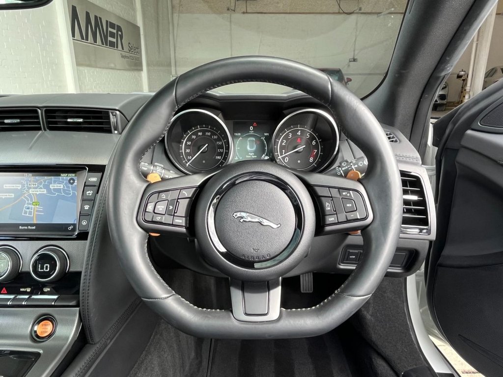 USED 2015 15 JAGUAR F-TYPE 3.0 V6 S 2d 380 BHP 