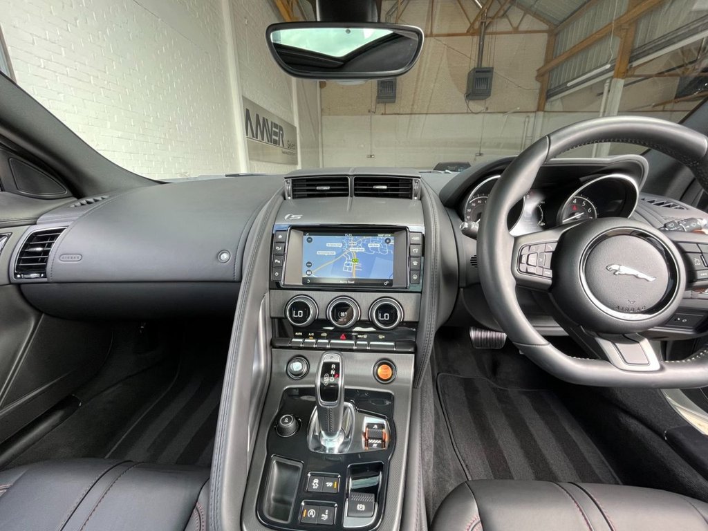 USED 2015 15 JAGUAR F-TYPE 3.0 V6 S 2d 380 BHP 