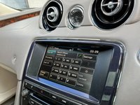 USED 2014 14 JAGUAR XJ 3.0 D V6 PORTFOLIO L 4d 275 BHP 