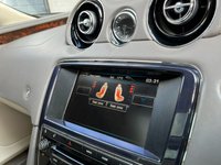 USED 2014 14 JAGUAR XJ 3.0 D V6 PORTFOLIO L 4d 275 BHP 