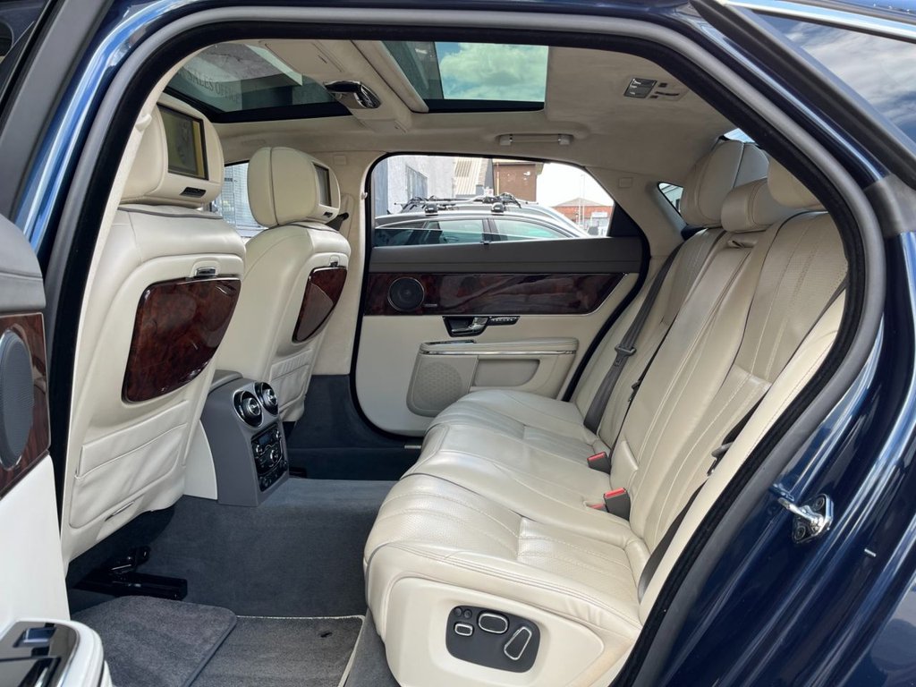 USED 2014 14 JAGUAR XJ 3.0 D V6 PORTFOLIO L 4d 275 BHP 