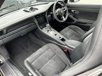 USED 2018 18 PORSCHE 911 3.0 CARRERA GTS PDK 2d 444 BHP 20" BLACK SATIN ALLOYS - SAT NAV - BLUETOOTH - DAB RADIO - ELECTRIC TILT AND SLIDE SUNROOF - TINTED WINDOWS