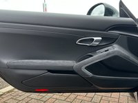USED 2018 18 PORSCHE 911 3.0 CARRERA GTS PDK 2d 444 BHP 20" BLACK SATIN ALLOYS - SAT NAV - BLUETOOTH - DAB RADIO - ELECTRIC TILT AND SLIDE SUNROOF - TINTED WINDOWS