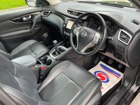 USED 2017 17 NISSAN QASHQAI 1.5 DCI TEKNA 5d 108 BHP FULL LEATHER + SAT NAV + 2 KEYS