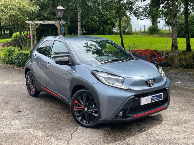 2023 23 Toyota Yaris Cross 
