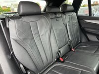 USED 2017 17 BMW X5 3.0 XDRIVE40D M SPORT 5d 309 BHP 7 SEATS - HEATED FRONT AND REAR SEATS - DIGITAL COCKPIT - HEAD UP DISPLAY - FRONT AND REAR PARK ASSIST - HEATED STEERING WHEEL - PANORAMIC GLASS ROOF - HARMAN KARDON AUDIO SYSTEM - M SPORT PLUS PACKAGE