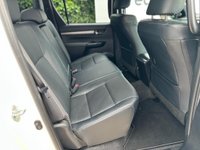 USED 2022 22 TOYOTA HI-LUX 2.8L INVINCIBLE X 4WD D-4D DCB 0d AUTO 202 BHP FULL TOYOTA SERVICE HISTORY