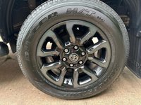 USED 2022 22 TOYOTA HI-LUX 2.8L INVINCIBLE X 4WD D-4D DCB 0d AUTO 202 BHP FULL TOYOTA SERVICE HISTORY