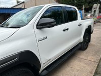 USED 2022 22 TOYOTA HI-LUX 2.8L INVINCIBLE X 4WD D-4D DCB 0d AUTO 202 BHP FULL TOYOTA SERVICE HISTORY