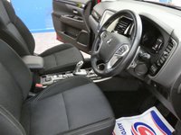 USED 2019 69 MITSUBISHI OUTLANDER 2.4 PHEV DESIGN 5d 222 BHP APP BASED SAT NAV ANDROID APPLE CARPLAY REAR CAMERA MITSUBISHI WARRANTY TILL OCT 2024