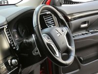 USED 2019 69 MITSUBISHI OUTLANDER 2.4 PHEV DESIGN 5d 222 BHP APP BASED SAT NAV ANDROID APPLE CARPLAY REAR CAMERA MITSUBISHI WARRANTY TILL OCT 2024