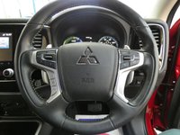USED 2019 69 MITSUBISHI OUTLANDER 2.4 PHEV DESIGN 5d 222 BHP APP BASED SAT NAV ANDROID APPLE CARPLAY REAR CAMERA MITSUBISHI WARRANTY TILL OCT 2024