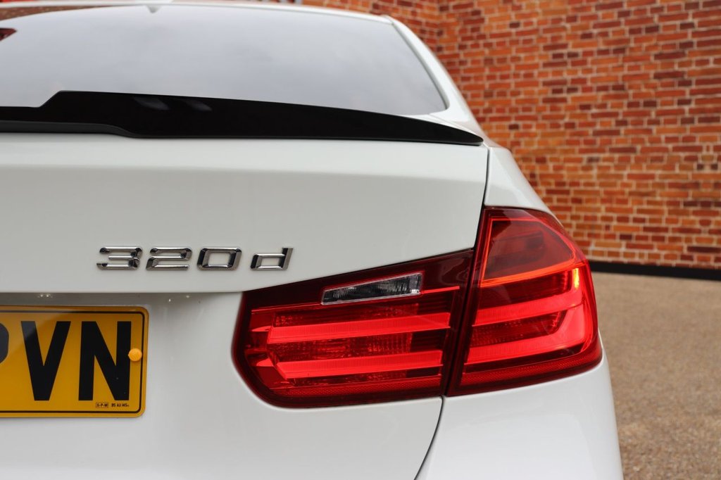 2015 BMW 3 Series 320d Xdrive M Sport £13,990