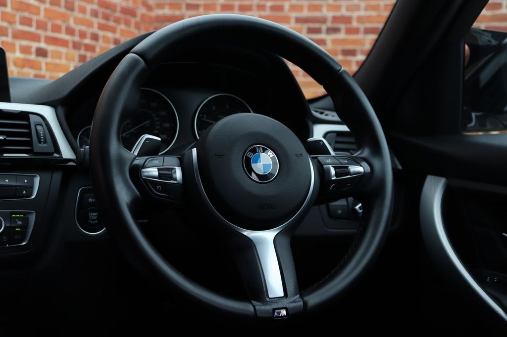 2015 BMW 3 Series 320d Xdrive M Sport £13,990