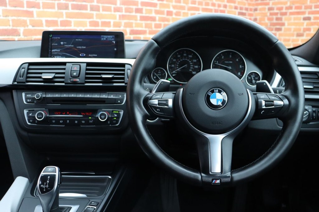 2015 BMW 3 Series 320d Xdrive M Sport £13,990