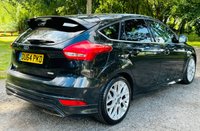 USED 2015 64 FORD FOCUS 1.0 ZETEC S 5d 124 BHP &pound;20 ROAD TAX FULL SERVICE HISTORY SATELLITE NAVIGATION AIR CONDITIONING BLUETOOTH DAB RADIO
