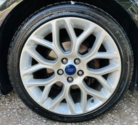 USED 2015 64 FORD FOCUS 1.0 ZETEC S 5d 124 BHP &pound;20 ROAD TAX FULL SERVICE HISTORY SATELLITE NAVIGATION AIR CONDITIONING BLUETOOTH DAB RADIO