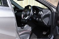 USED 2018 18 MERCEDES-BENZ A-CLASS 2.1 A 200 D AMG LINE PREMIUM PLUS 5d 134 BHP APPLE CARPLAY, PAN ROOF, NIGHT ED.
