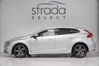 USED 2017 17 VOLVO V40 2.0 D2 R-DESIGN PRO 5d 118 BHP +NATIONWIDE DELIVERY AVAILABLE+