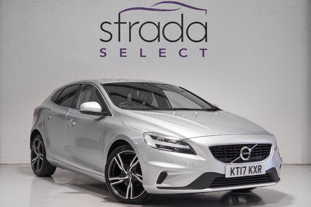 2017 17 Volvo V40 2.0 D2 R-DESIGN PRO 5d 118 BHP