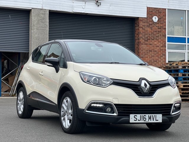View our Renault Captur 1.5 DYNAMIQUE NAV DCI 5d 90 BHP