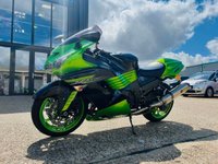 USED 2011 11 KAWASAKI ZZR1400 ABS - BUY ONLINE 24 HRS A DAY - FINANCE AVAILABLE - ALL TYPES OF CREDIT ACCEPTED WITH AKRAPOVIC EXHAUSTS