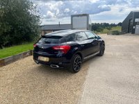 USED 2016 16 DS DS 5 2.0 BLUEHDI PRESTIGE S/S EAT6 5d 178 BHP Superior Semi-Aniline Watchstrap Pack - Tan with DS Embossing