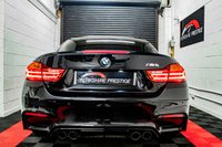 USED 2016 16 BMW M4 3.0 M4 2d 426 BHP CARBON INLAYS + NECK SCARF