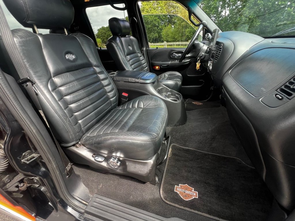USED 2004 B FORD F 150 Harley Davidson Edition // 5400cc Triton V8 // Pick up // Px swap 