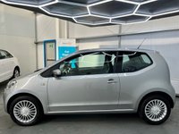USED 2012 62 VOLKSWAGEN UP  1.0 High up! Hatchback 3dr Petrol Manual Euro 5 (75 ps) Heated Seats,15K Miles,Sat Nav