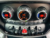 USED 2017 17 MINI CLUBMAN 2.0 COOPER D 5d 148 BHP &pound;35 ROAD TAX SATELLITE NAVIGATION HEATED FRONT SEATS REAR PARKING SENSORS