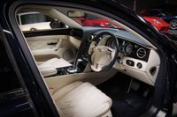 USED 2013 63 BENTLEY FLYING SPUR 6.0 W12 4d 616 BHP JUST SERVICED, FULL BENTLEY SERVICE HISTORY, ELECTRIC GLASS ROOF, REVERSE CAMERA, APPLE CARPLAY, SOFT CLOSE, KEYLESS - STUNNING!!!