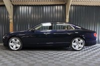 USED 2013 63 BENTLEY FLYING SPUR 6.0 W12 4d 616 BHP JUST SERVICED, FULL BENTLEY SERVICE HISTORY, ELECTRIC GLASS ROOF, REVERSE CAMERA, APPLE CARPLAY, SOFT CLOSE, KEYLESS - STUNNING!!!