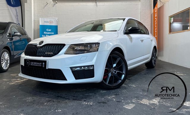 2015 65 Skoda Octavia 2.0 VRS TSI DSG 5d 217 BHP