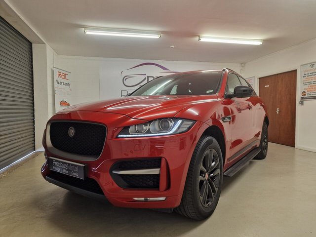 2019 68 Jaguar F-Pace 2.0 R-SPORT AWD 5d 177 BHP