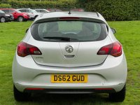 USED 2012 62 VAUXHALL ASTRA 1.4 SRI 5d 98 BHP 